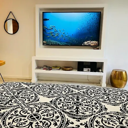 Feel@home Nemausus « Le 42 » Apartment Nimes