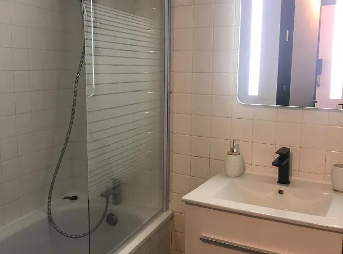 Апартаменты Feel@home Nemausus « Le 42 »